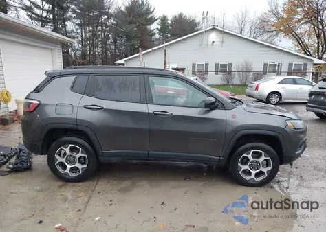 2022 Jeep Compass Trailhawk 4X4 из США, поврежденный, VIN 3C4NJDDB4NT208978